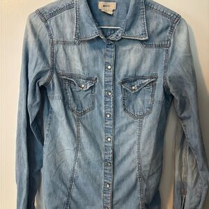 &Shirt Brand Blue Denim Shirt Women’s Size 6